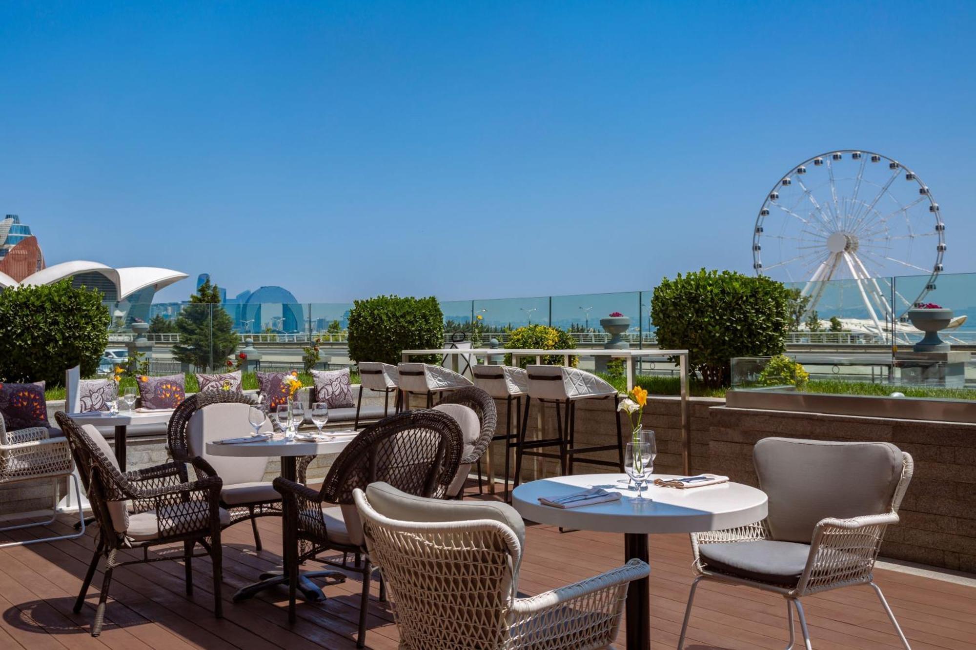 Sheraton Baku Intourist Zewnętrze zdjęcie The View
