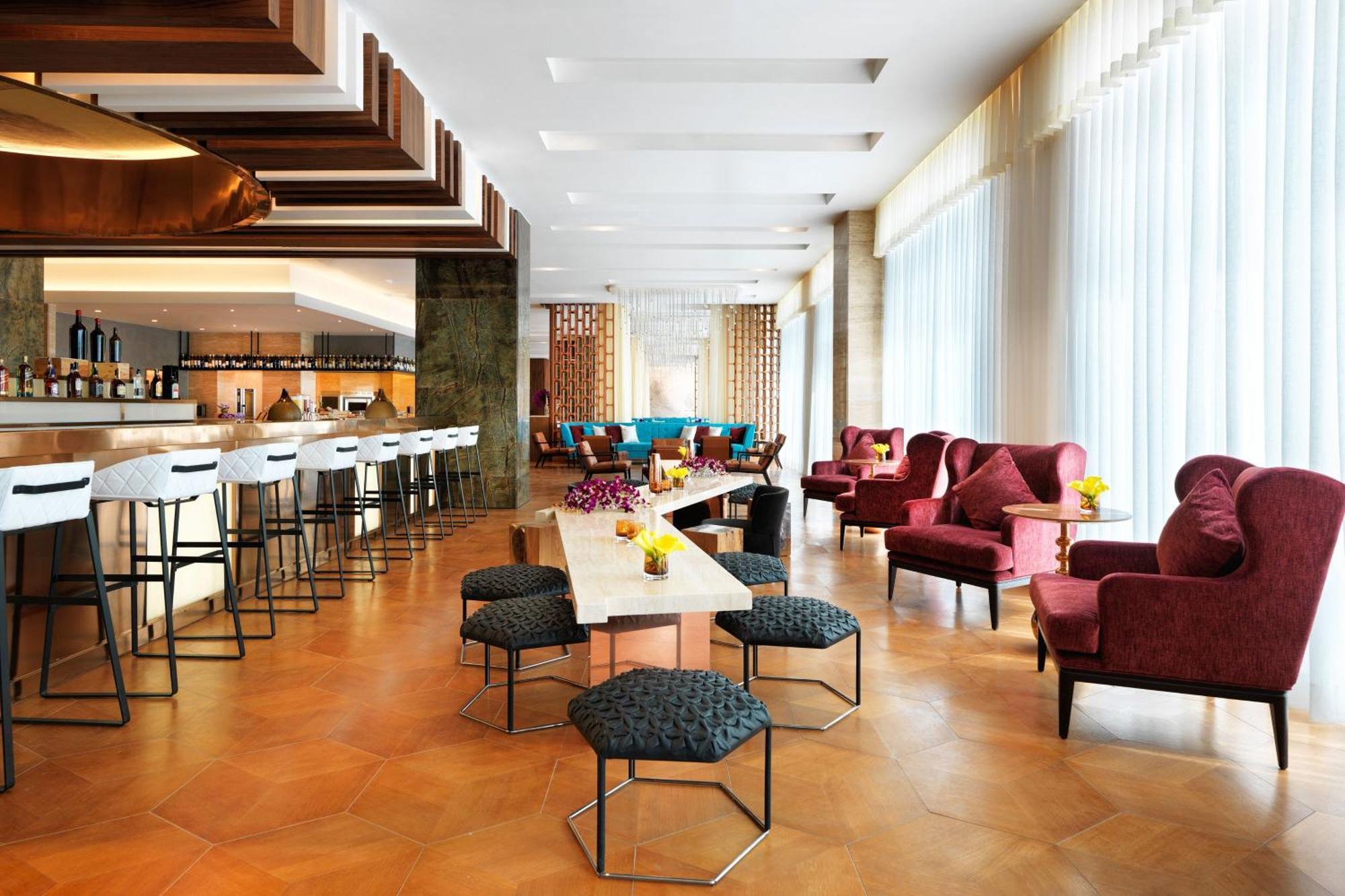 Sheraton Baku Intourist Zewnętrze zdjęcie The Bar
