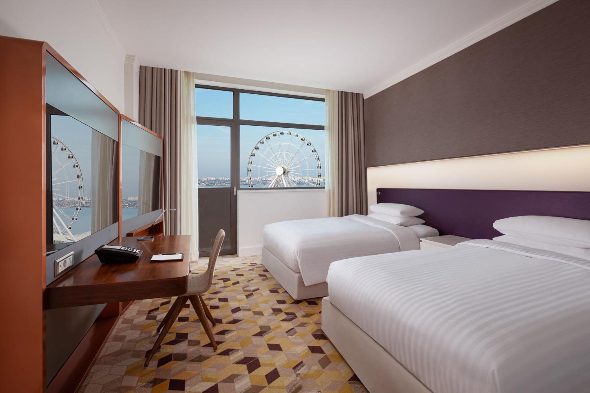 Sheraton Baku Intourist Zewnętrze zdjęcie Deluxe Room